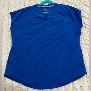 Fabletics Evolve Scrub Top - Royal Blue